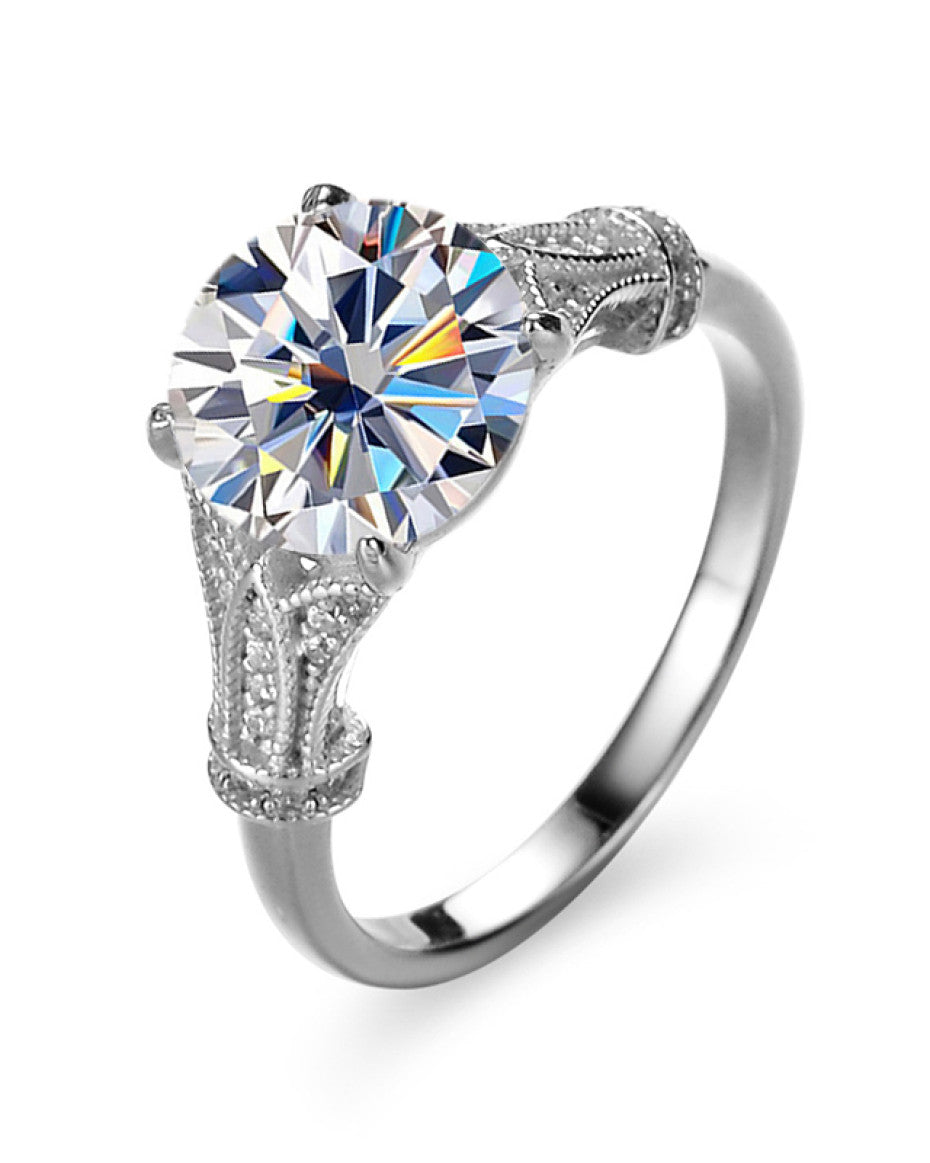Gorgeous Iman Moissanite Ring