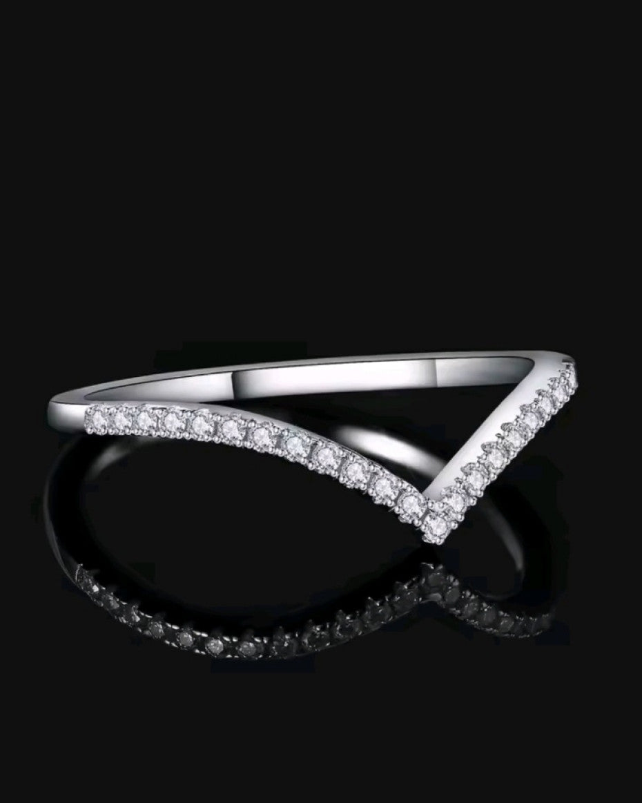 VE. Wedding Ring