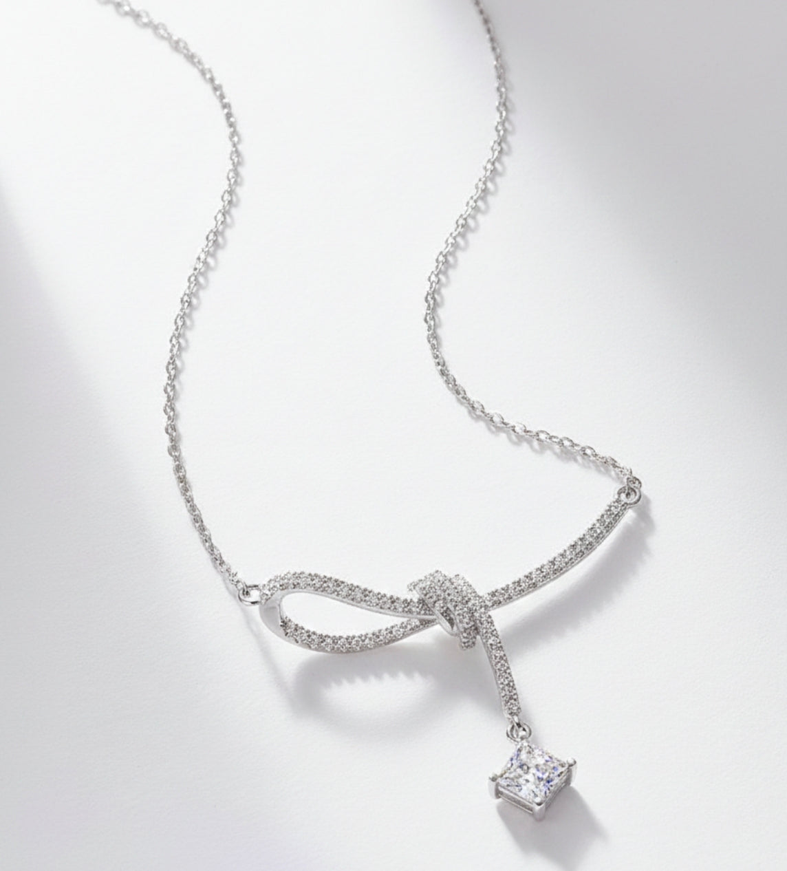 Liza Moissanite Necklace