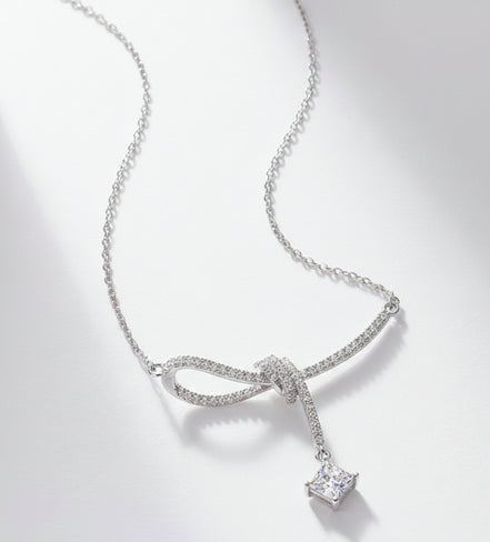Liza Moissanite Necklace