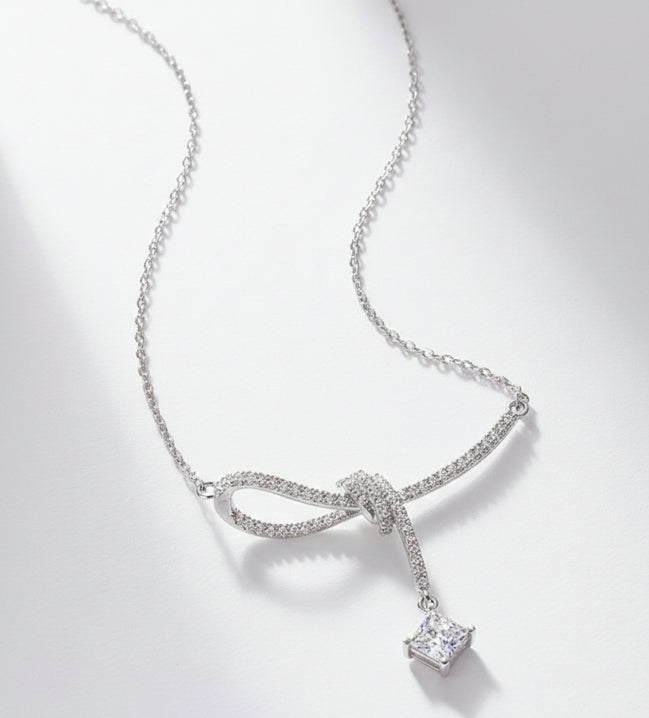 Liza Moissanite Necklace