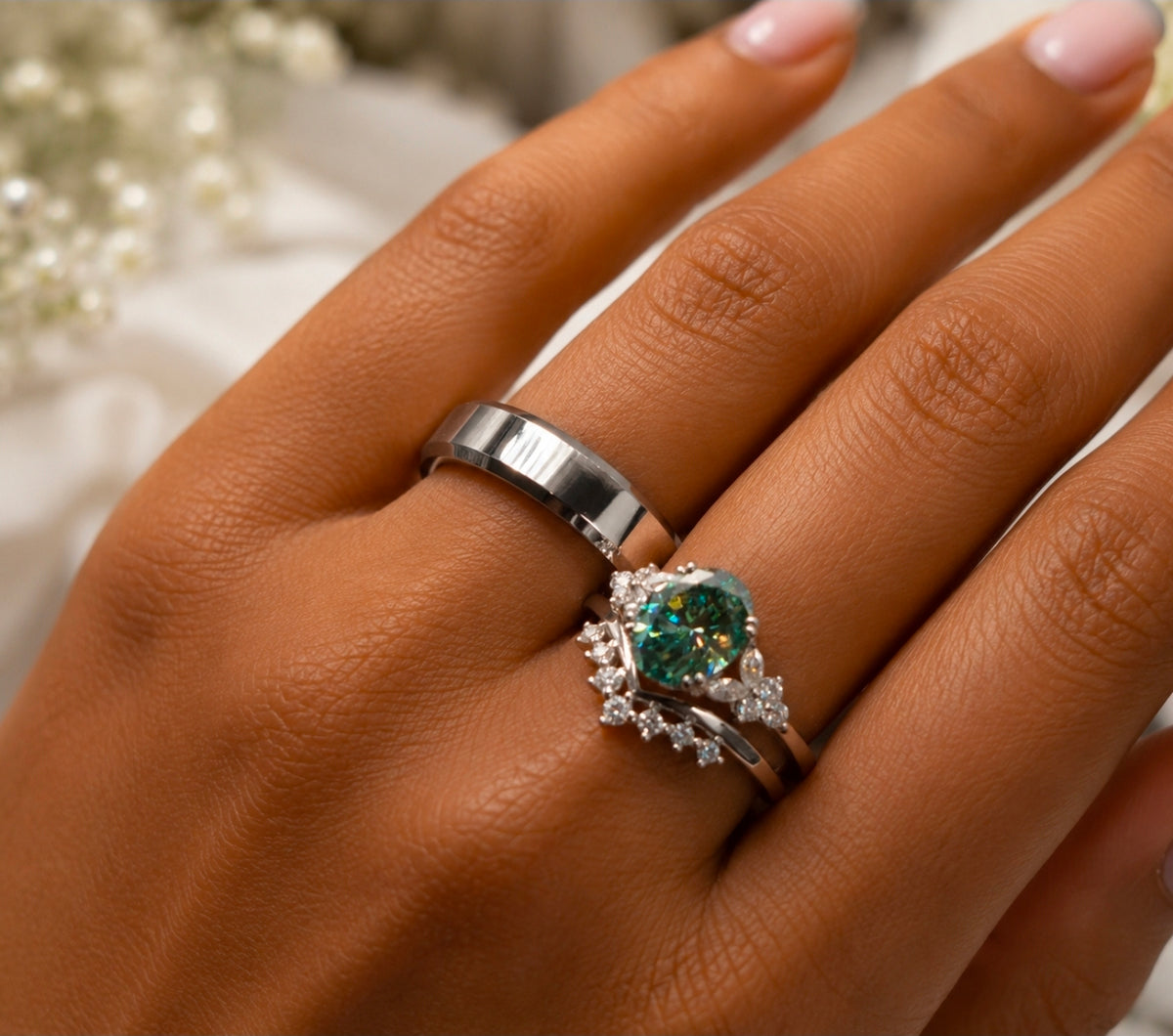 Teal Round Moissanite Bridal Ring Set