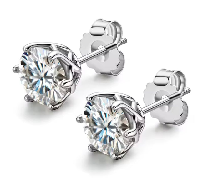 Classic Moissanite Stud Earrings