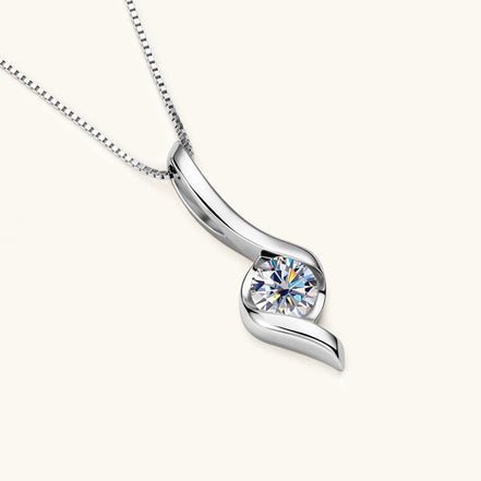Junie Moissanite Pendant/Necklace