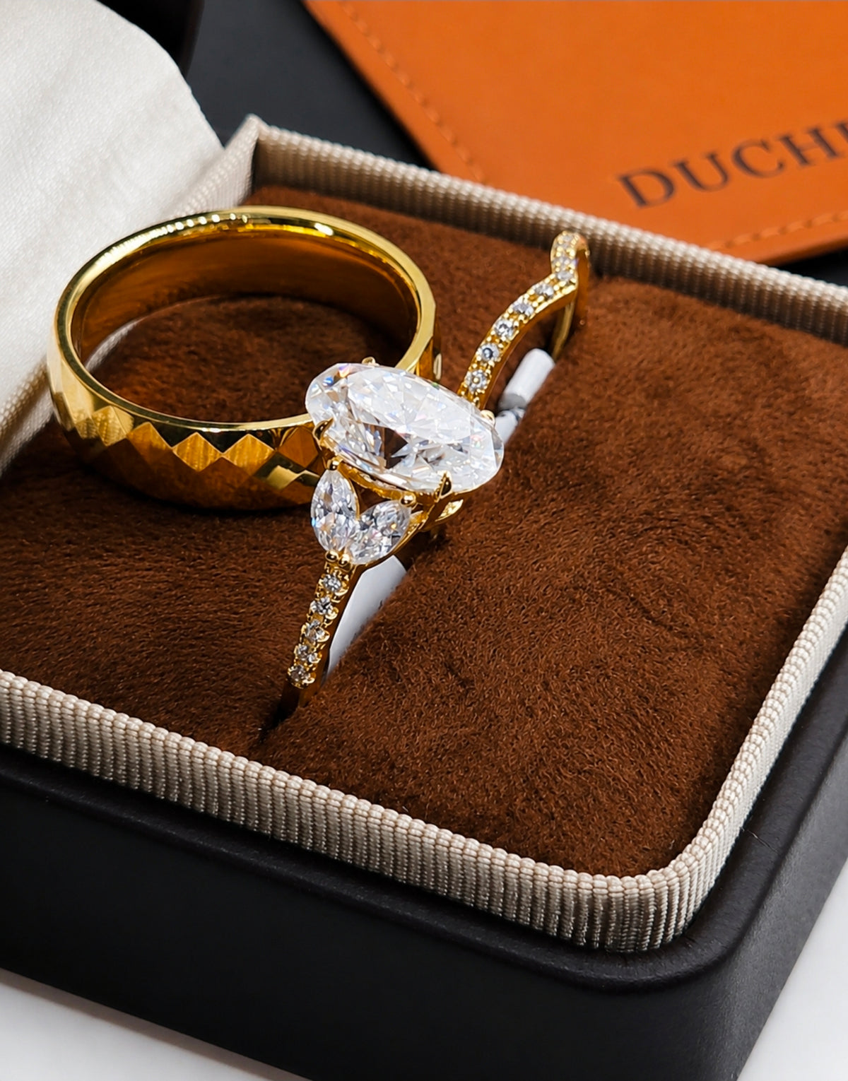 Seraphina Oval Moissanite Bridal Set